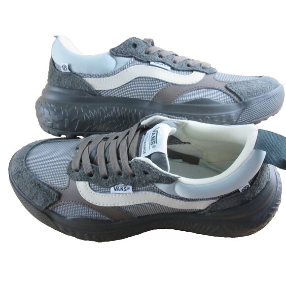 Vans Shoes - Vans Women's UltraRange Neo Vr3 Trail Shoes Light Green Black Size 8 NIB